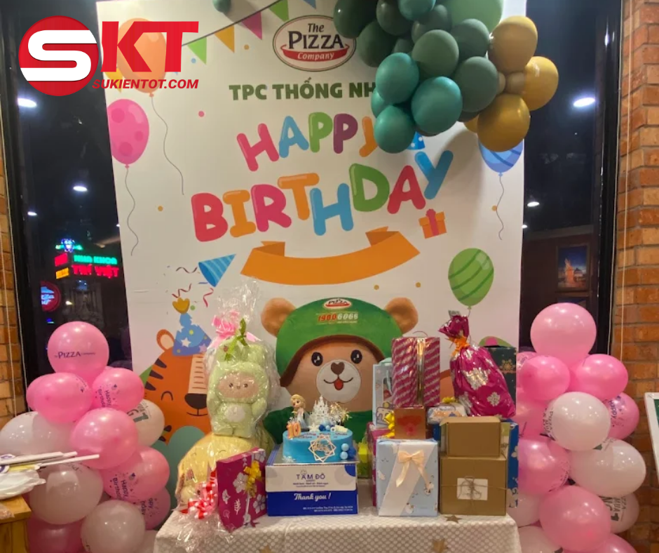 Trang tr&iacute; tiệc sinh nhật trọn g&oacute;i