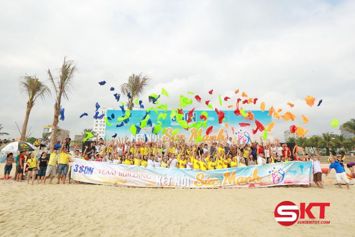 Tổ chức sự kiện teambuilding