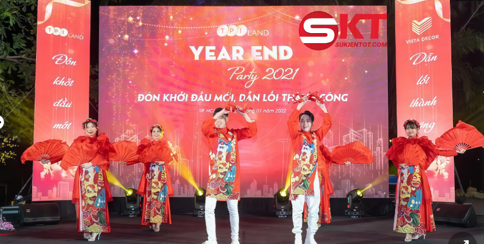 Thu&ecirc; đội văn nghệ cho YEP