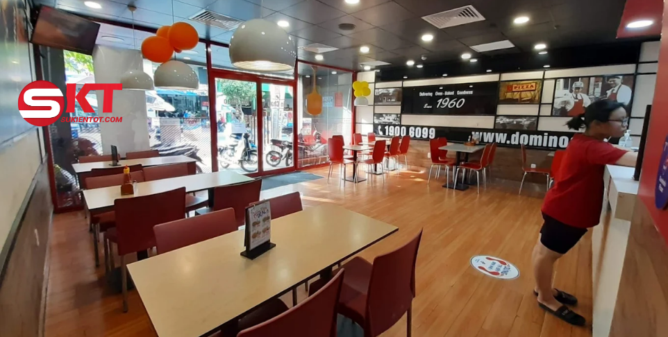 Quán pizza kha vạn cân