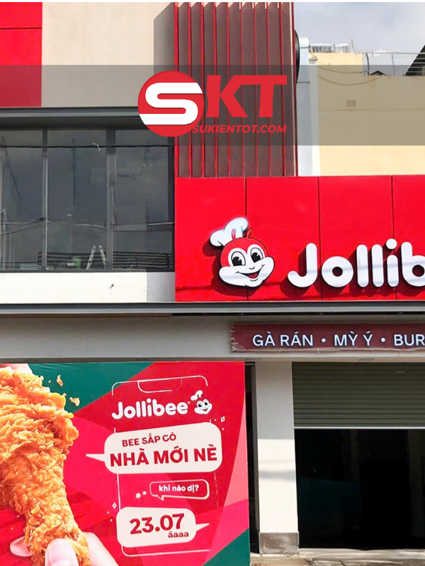 Khoảnh khắc tuổi thơ đáng nhớ — Sinh nhật bé tại Jollibee Quận 12